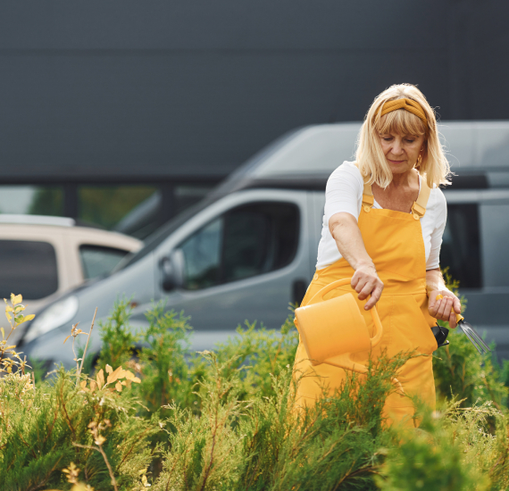 Does van insurance cover gardening tools and materials