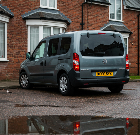 What Types of Courtesy Van Cover Are Available