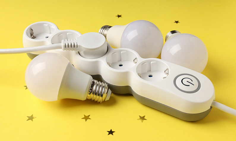 Smart Plugs and Energy-Saving Apps